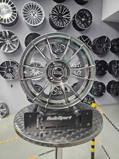 Jantes look OZ Ultraleggera em 15| 4x100 Hyper Black